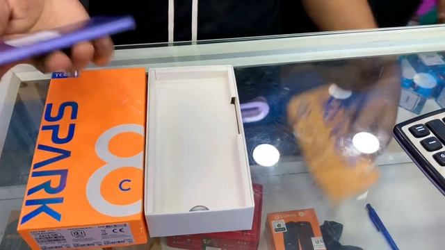 Spark 8c purple colour unboxing смотреть онлайн