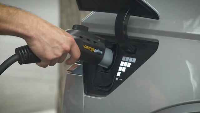Complimentary EV charger and installation credit from Hyundai of Downtown Los Angeles! смотреть онлайн