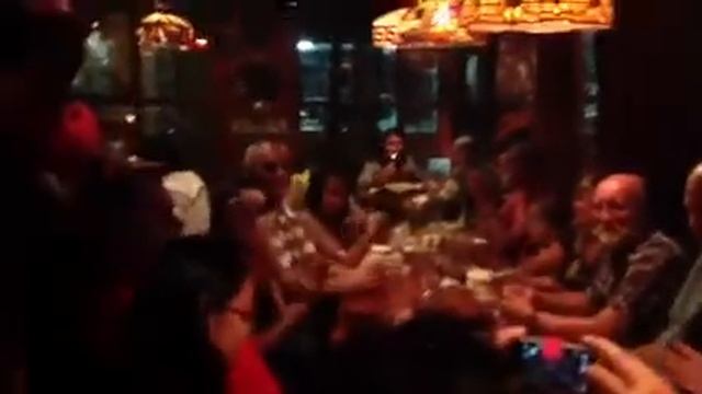 TGiFriday's смотреть онлайн