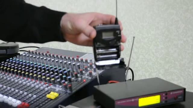 радиомикрофон синхайзер смотреть онлайн