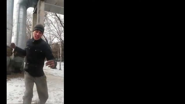 Бомж читает рэп) смотреть онлайн