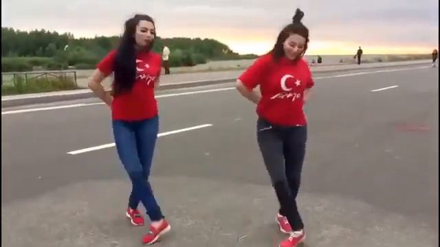 Колбасти Турецкий танец смотреть онлайн