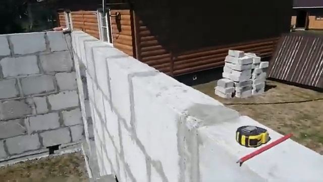 Гараж из газоблока (простой)