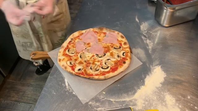 Ресторан Феррариссимо. Куда пойти в Уфе. Микрорайон Спутник/Рестораны и заведения Уфы. Ferrarissimo смотреть онлайн