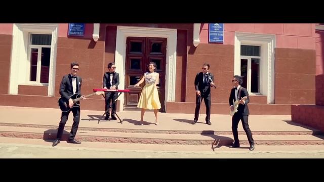 Nilufar Usmonova - Maktab