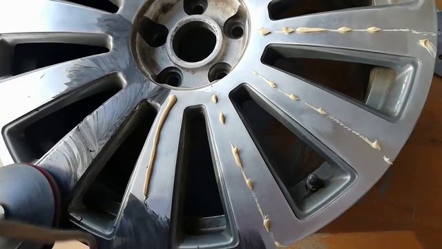 Шлифовка, полировка и покрытие лаком литых дисков своими руками! смотреть онлайн