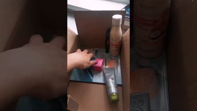 обзор заказа орифлэйм ,дозаказ,шампунь для сухих волос ,тушь с эффектом кошачьих глаз,смягчалки смотреть онлайн