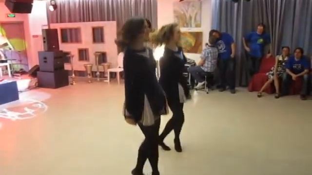 Slip Jig in Festa Hall-2 смотреть онлайн