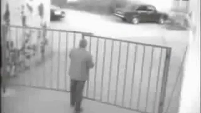 обезьяна с гранатой.. смотреть онлайн