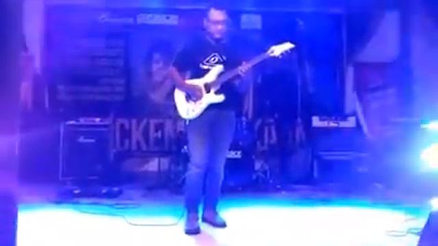 didik "towok" sutanto with schecter guitar @clasic rock pekalongan смотреть онлайн