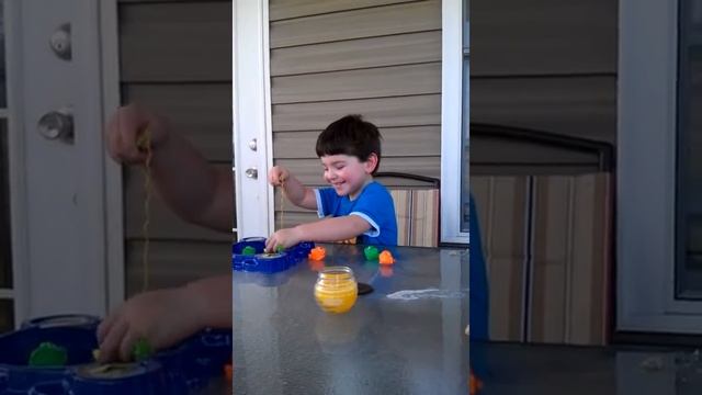 Brayden fishie game смотреть онлайн