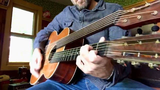 Supertone Harp Guitar 1916 смотреть онлайн