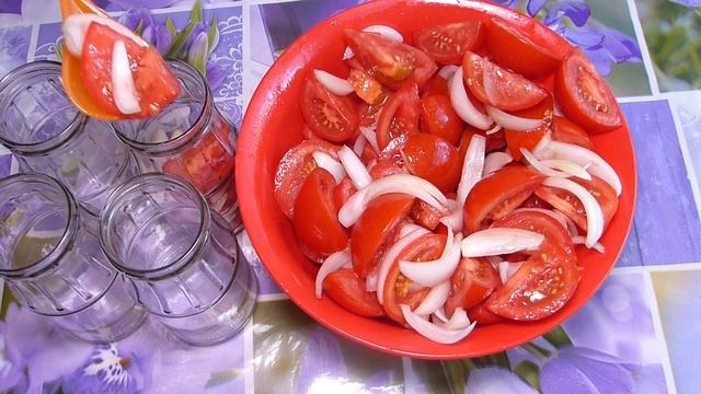 Пальчики оближешь! Салат из Помидоров на Зиму, помидоры на зиму, консервация помидоров смотреть онлайн
