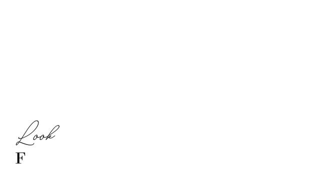 Elegant Ways to Wear a Winter Scarf | Fashion Over 40 смотреть онлайн