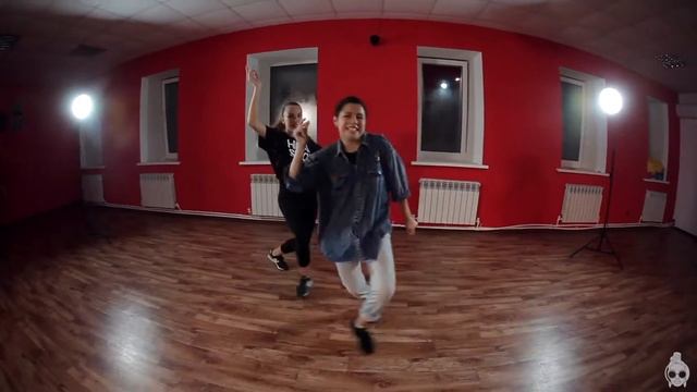 Dancehall (Shaggy Feat. OMI - Seasons) | CHIKIBRO | Venera Sabirova смотреть онлайн