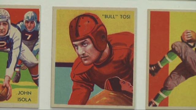 Vintage Football Cards on Display at NY's Met смотреть онлайн