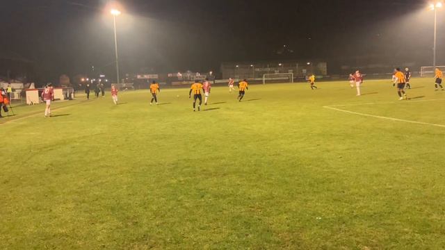 Finely Chapman And James Hull Secure Victory Against East Grinstead | Hastings United Up And Comers смотреть онлайн