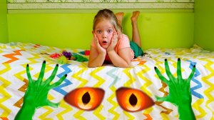 Лера и детские истории про странного гостя под кроватью.