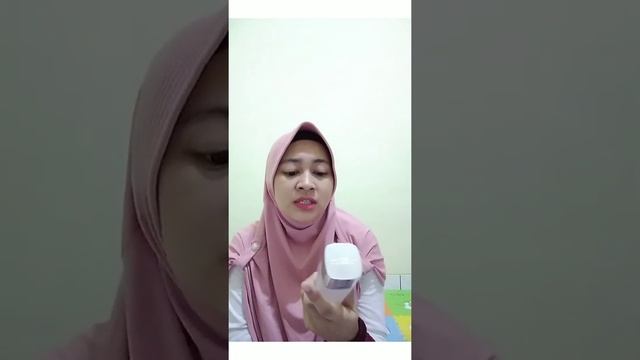 Review Loreal Revitalift Crystal Micro Essence