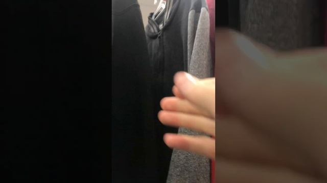 #1 Что можно найти на секонд хенде в 2022? смотреть онлайн