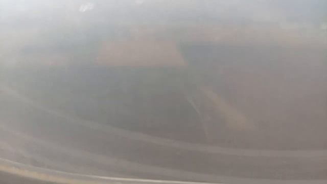 приземление на самолёте, Боинг 737. камера плохо снимает .сорян. смотреть онлайн