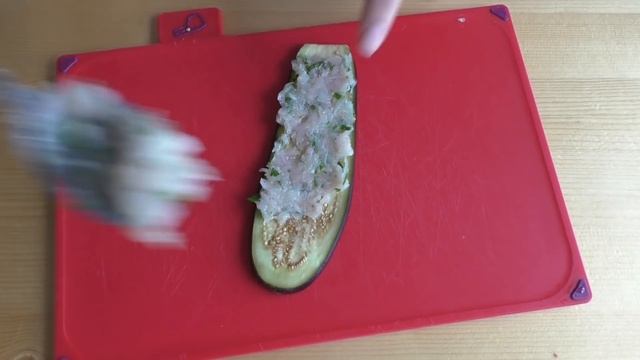 Сворачиваем баклажаны кармашком и получаем восхитительную закуску с мясом и сыром! Летние рецепты смотреть онлайн