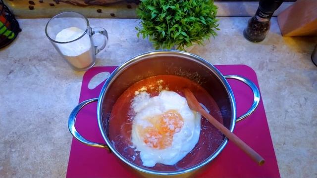 Нежный печеночный торт с морковью и луком смотреть онлайн