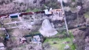 Сбросы с дронов продолжают удивлять украинских боевиков по всему фронту