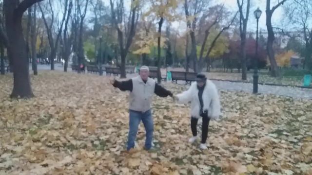Харьков,танцы в парке,"Царица Осень" смотреть онлайн