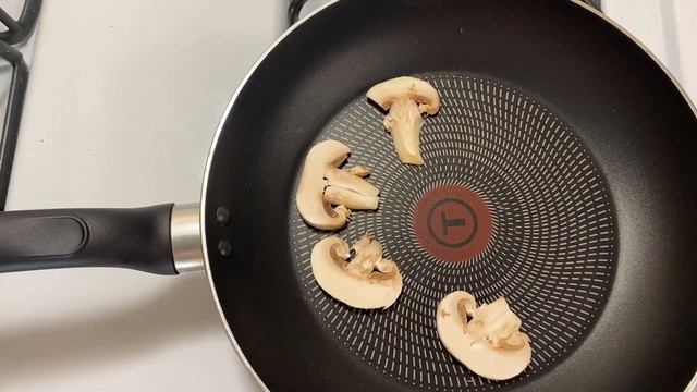 Рецепт салата с курицей и грибами смотреть онлайн