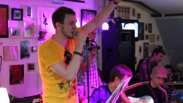 nektokomilfo - Мы сотканы (live in "Запятая" 08.06.12) смотреть онлайн