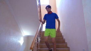 Наглые МАСКИ ПРИСТАЮТ к Даше и ПОДРУГАМ ! Что Задумали СТРАННЫЕ РЕБЯТА