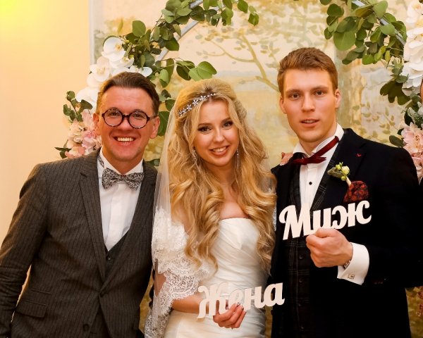 Ведущий свадеб Илья Анисимов Янис