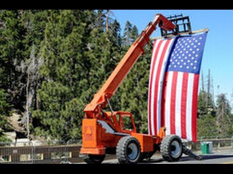 Укладка эковаты в США методом "инъекция в стену". Целлюлозная изоляция. смотреть онлайн