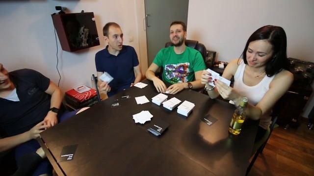 NECENZURAT | Cărți Anti Homo Sapiens Boardgame | Play Session смотреть онлайн
