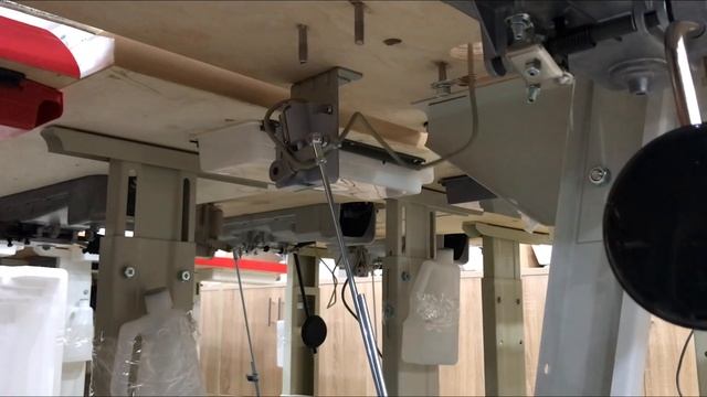 Как установить блок в швейную машинку ? смотреть онлайн