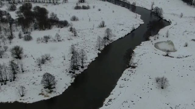 Река свободная ото льда в первые дни весны смотреть онлайн