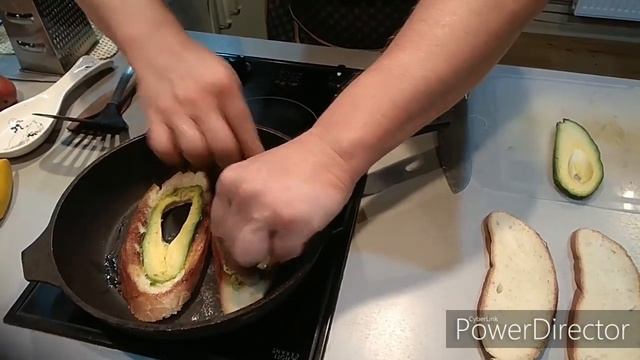 Жареные бутерброды с авокадо на завтрак смотреть онлайн