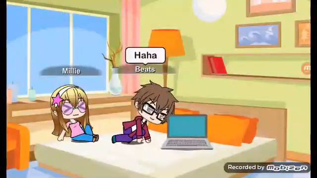 Diz happens every time Millie tries to tickle Beats. смотреть онлайн