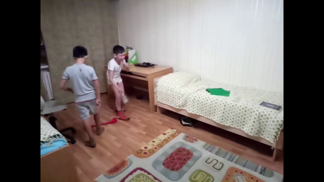The best flip bottle challenge смотреть онлайн