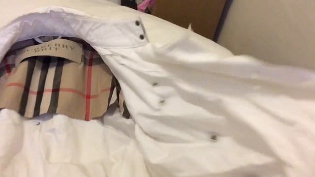 How to spot a real authentic Burberry trench coat смотреть онлайн