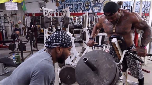 BACK To My Roots | Training Back At Metroflex Gym With Josh Wise смотреть онлайн