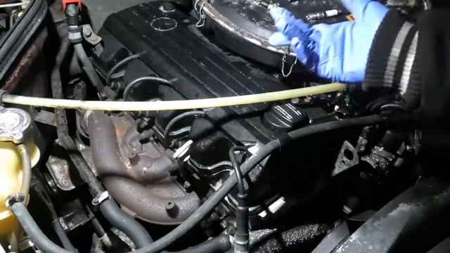 Mercedes 190e 1988 Spark Plugs Removal And Replacement
