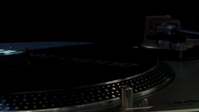 Vinyl. Bill Haley &The Comets - Rock And Roll смотреть онлайн