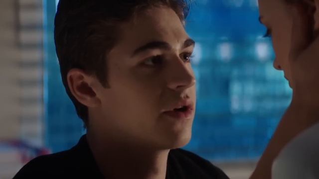 After. En Mil Pedazos - Clip: Hardin Le Pide Otra Oportunidad A Tessa (Castellano)