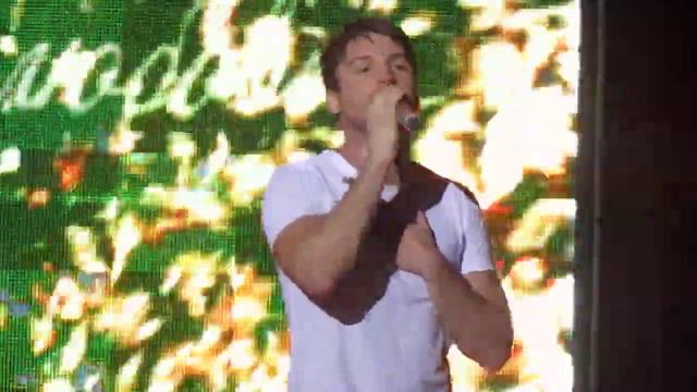 Sergey Lazarev - Зачем придумали любовь (Ekaterinburg, 01/11/11) смотреть онлайн