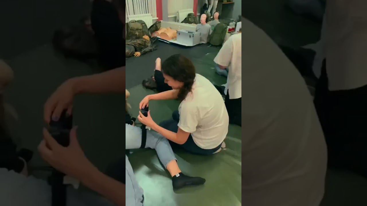 Открытый урок "Остановка массивных кровотечений" смотреть онлайн