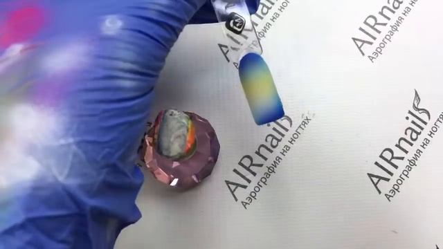 МК Белые ночи. Аэрография на ногтях 2019 смотреть онлайн