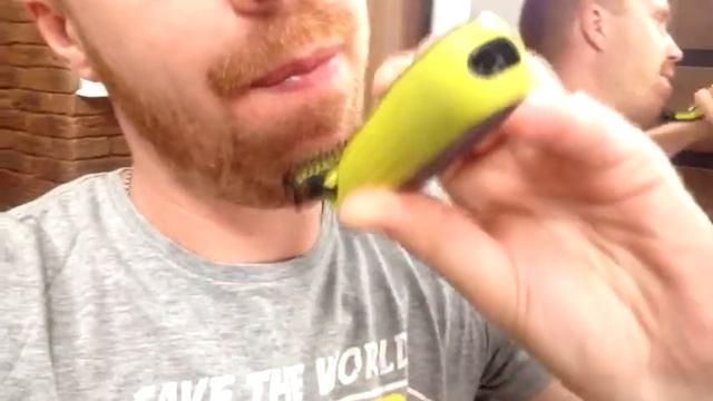 Philips OneBlade (обзор и первая стрижка) смотреть онлайн