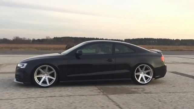 Audi A5 Drive Around смотреть онлайн